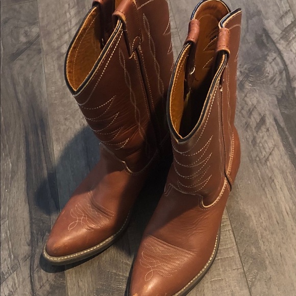 Double-H Pointed Toe Western Boots - Picture 4 of 5
